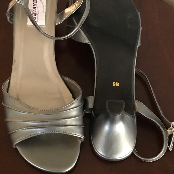 Shoes - Picture 3 of 3